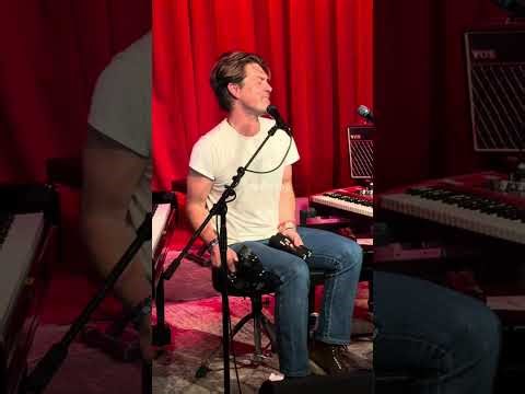 Taylor Hanson “In a Little While” (U2 Cover) 🎶 | Live at Hotel Cafe (Full Performance)