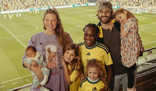 Country star named baby after a bottle of wine... really!