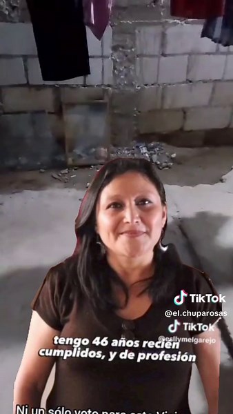 Videos de CHAPIN CHISPUDO, (@el.chuparosas) con “sonido original - CHAPIN CHISPUDO,”