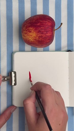 Quick Acrylic Apple Painting Tutorial — Realistic Apple in Minutes