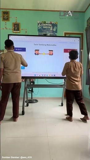Lomba tarik tambang matematika via aplikasi games