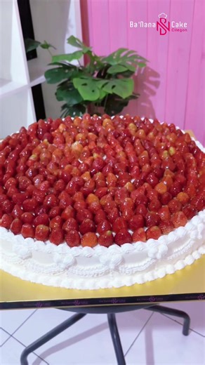 Delicious Italian Wedding Cake Recipe