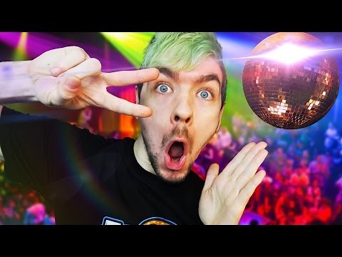 DANCE OFF COMPETITION | Reading Your Comments #76