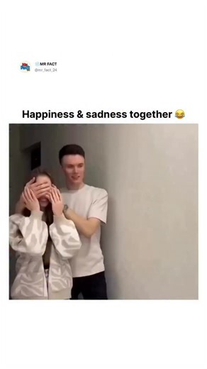 ❄️MR FACT on Instagram: "The video shows a father deftly catching his toddler daughter mid-jump to avoid a large sidewalk puddle during a nighttime walk in what appears to be an urban Chinese setting, repeating the sequence about 10 times over 12 seconds to showcase her determination and his vigilance. - Posted by @awkwardgoogle, a account curating viral internet clips, the content has quickly amassed 4,935 likes and 168,977 views since its upload earlier today, reflecting X users’ affinity for