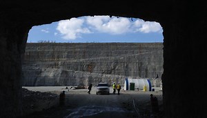 Thornton Quarry — the Grand Canyon of the south suburbs — will soon be underwater