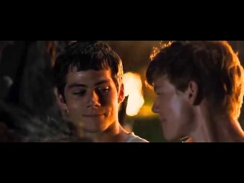 Thomas and Newt Scene Kiss