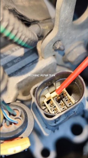 Oxygen Sensor Connector Open & Clean | Fix Engine Check Light Easily😊