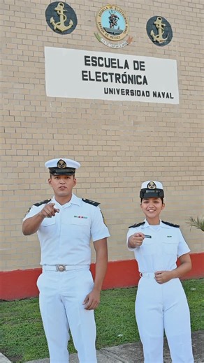 Secretaría de Marina on Instagram: "Las escuelas técnicas de Electrónica e Informática Naval te preparan para ser un líder y asesor del Mando, inscríbete en la #UNINAV2025 y navega hacia un futuro sin límites. ¡Más que una carrera, un proyecto de vida! Electrónica Naval Informática Naval #EducaciónNaval #UniversidadNaval #Educación"