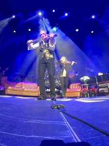 A sneak peek of what to expect from Natalie MacMaster and Donnell Leahy’s Celtic Family Christmas! Celebrate the season with them and their 7 children - a night filled with magical Christmas ambiance! Get tickets for Moncton on Dec 4 and Halifax on Dec 6 Dec 7 (matinee & evening performances)at sonicconcerts.com | Sonic Concerts