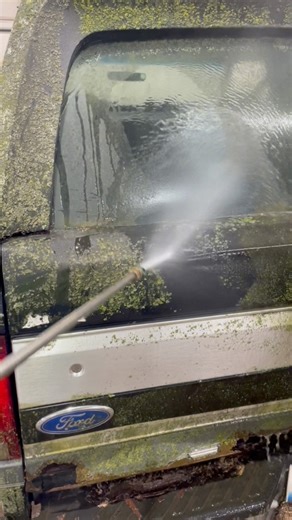 131K views · 1.4K reactions | 1993 Ford Bronco OBS before & after a quick powerwash, it looks amazing! | Auto Parts City, Inc. | Facebook