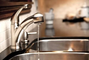 How to Fix Low Pressure In Kitchen Faucet: 3 Solutions