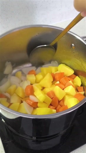 Today I make katsu curry. my favorite childhood meals. ✨