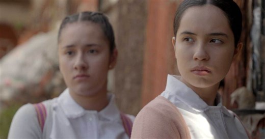 Lo Que Callamos Las Mujeres | Esther: Educación prohibida