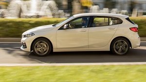Nuova BMW Serie 1, trazione anteriore e non solo. Video test