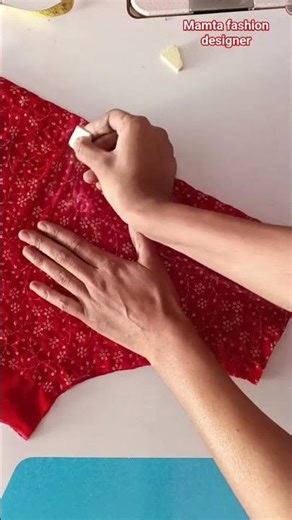 🌺 Simple Gol Gala Cutting ✂️ | Perfect Round Neck Design | Easy Cutting Tutorial 🌸