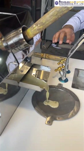 Sugarcane Juice Cart | Fresh Ganna Juice Business Setup 😱 #ytshorts #summerdrink #viral #machine