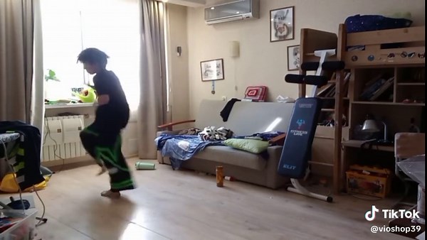 Discover Hardstyle Shuffle Dance Techniques