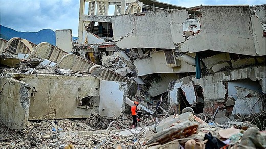 US Geological Survey warns Venezuela earthquake death toll could exceed 10,000