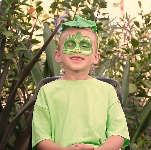 657K views · 1.8K reactions | Seeing green! Unmask your inner Pascal with this Disney Family DIY: | Tangled | Facebook