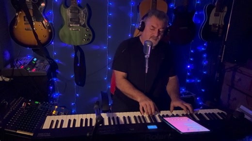 The winds may not be frosty, but they are sure as heck moaning out there tonight. So i took myself off upstairs and recorded one of my favourite christmas hymns. Takes me back to school days. It is just me and the piano for once. I did me best! | Adam Day