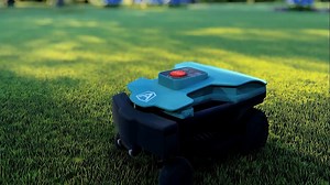 #AmbrogioRobot L15 Deluxe è ideale per chi desidera un robot rasaerba semplice, senza rinunciare all’alta tecnologia racchiusa in soli 42 cm! | Ambrogio Robot