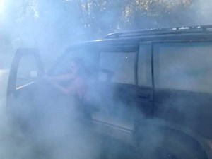 Hot Chick Revving SeaFoaming Smoke Out