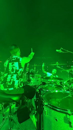 Jordan Hastings on Instagram: "This view still gives me chills. No matter how many shows I’ve played. Familiar Drugs. #DrumCam #StadiumDrums #ViewFromTheKit #LiveEnergy #DrummerPOV #LiveDrumming #TourFootage #BehindTheDrums #DrummersOfInstagram #alexisonfire #rogerscentre #toronto"