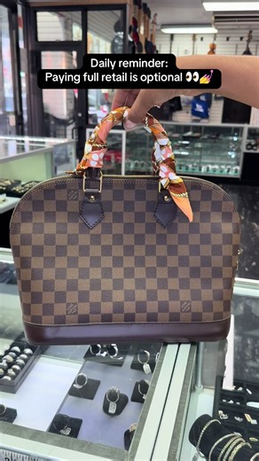 Paying full retail is optional 👀💅 Just saying… #EZPawnCorp #L#LuxuryForLessS#ShopSmarterD#DesignerDealsNYCFinds