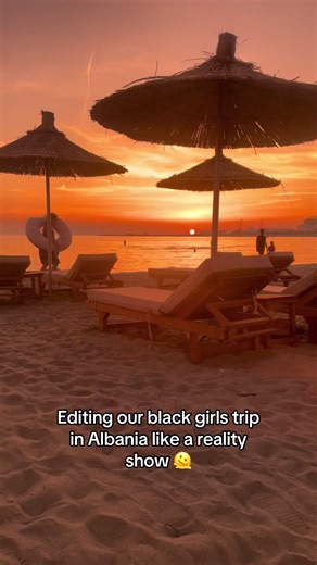 Starring @Mary LeGold ! Il s’est passé tellement de choses que je me dois d’en parler dans mon podcast 🥲🥲🥲 #albania #girlstrip #traveltok #trend #fyp