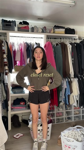 Ultimate Guide to Organizing Your Closet