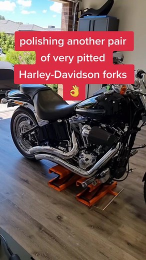 Harley-Davidson Fork Polishing Guide