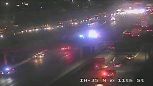 I-35 reopens through Austin after deadly Saturday morning crash