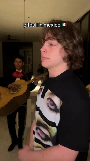 MR 305 MR WORLDWIDE | Chase Keith