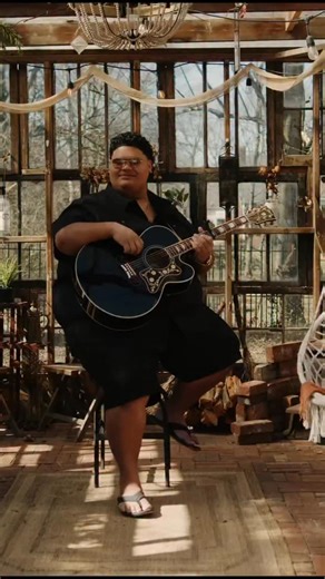 Recently I’ve started to realize that my surroundings and who I surround myself with really make a difference in my life. I’m learning to be true to myself. “Good For My Soul” is the title track of this album for a reason. Pre-save it now at the link in my bio 🤙🏾 🙏🏾 #goodformysoul #iamtongi #teamtongi #newmusic | Iam Tongi