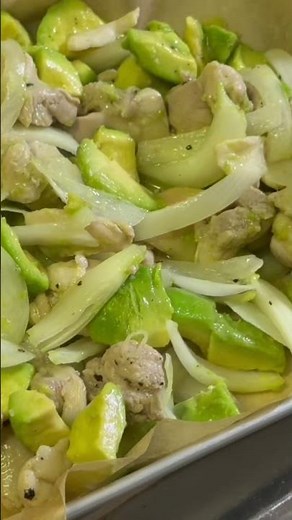 アボガドと鶏肉のマヨネーズオーブン焼き #かんたんレシピ #cooking #料理 #簡単料理