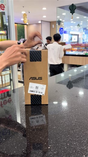 ACC LAPTOP ASUS PROCESSOR RYZEN 5 RAM 8 GB SSD 512 GB BISA UPGRADE MEMORY😍✨ COCOK BANGET BUAT KALIAN UNTUK SEKOLAH, KULIAH ATAU KERJA KARENA PEYIMPANAN SUDAH BESAR, PEOCESSOR TINGGI RYZEN 5🥰😍 SELAIN CASH JUGA BISA CICILAN LOH DARI HOMECREDIT LAGU ADA PROMO 0% DP, ADMIN, DAN GRATIS ANGSURAN BULANAN TERAKHIR🥳🥳🥳 KAMU BISA KREDIT LEWAT HOMECREDIT DENGAN PROMO : ✨ DP 0% ✨ SYARAT CUKUP DATANG KETOKO MEMBAWA KTP ASLI DAN HP UNTUK VERIFIKASI DAN PROSES KREDIT ✨ PROSES CUMA 5 MENIT TAPA SURVEY ✨ GR