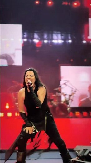 Evanescenceo - Bring me to life live concerts #evanescence #metal #rock #concert