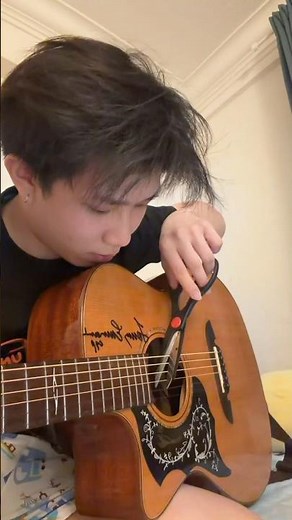 how to make your 6 string sound like a 12 string guitar! 😳 #guitar #tutorial #music #fingerstyle