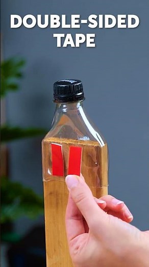 ♻️ Telefoonhouder Gemaakt Van Gerecyclede Flessen In Minuten! 📱🌿