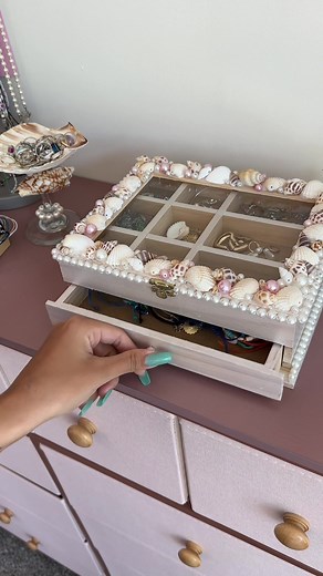 More diy’s with shells?🐚 #shell #shellbox #shelldiy #diy #mermaidcore #mermaid