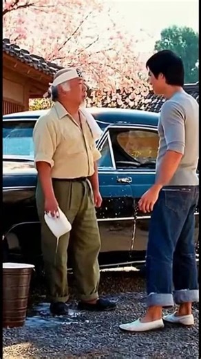 Mr. Miyagi’s lesson #1 with Bruce Lee