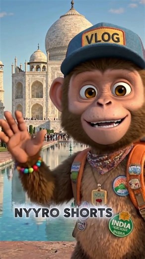 👉 Monkey Vlogger at Taj Mahal 😍 | India Travel Vlog 🐒✨