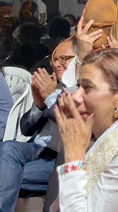 Son increíbles las reacciones que esta canción logra en el público | Diana Rivera