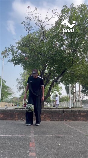 Football Freestyle Tricks to Master Before You Die