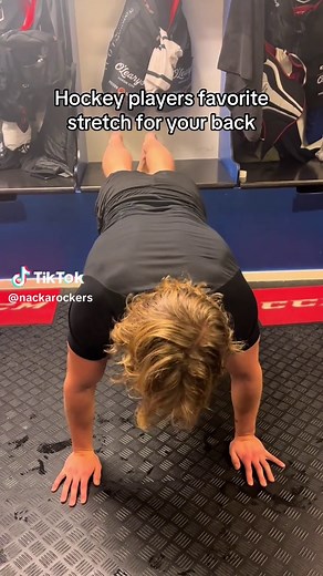 Hockey Players' Favorite Back Stretch Techniques