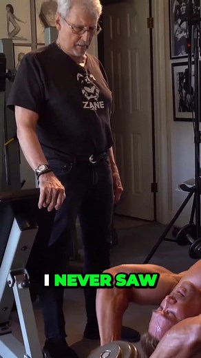 171K views · 912 reactions |   Frank Zane trains Mike O’Hearn with...