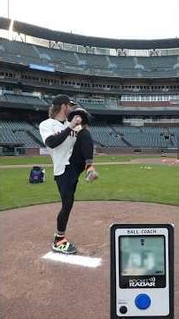 NEW PITCHING P.R. | YouTube Baseball Olympics ‪@SFGiants‬