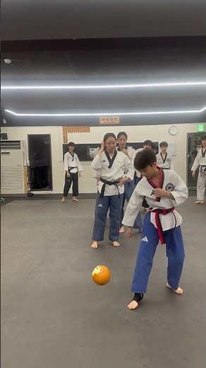 ⭐️재밌는 공 맞추기 대결⭐️ # #taekwondo #입시 #후리기 #공맞추기 #인천태권도