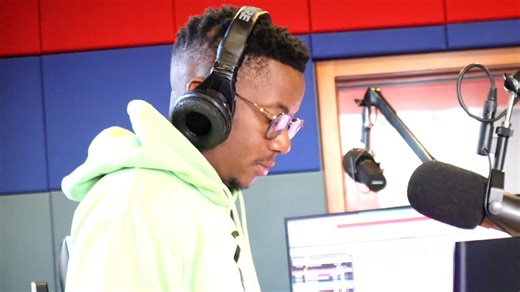 #TheKickstart Interview with a Political analyst from Scrolla.Africa Zukile Majova. #alexfm #firstcommunityradio #elevateyourmind | ALEX FM 89.1 | Facebook