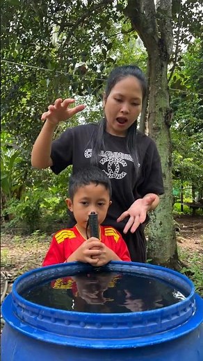 Survival Skills: SMART IDEA and USEFUL with single mom #survival #outdoors #camping #bushcraft